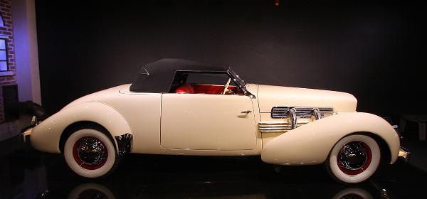 Cord 810 Phaeton 1936