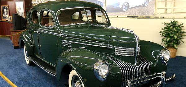 1939 Chrysler Royale Sedan