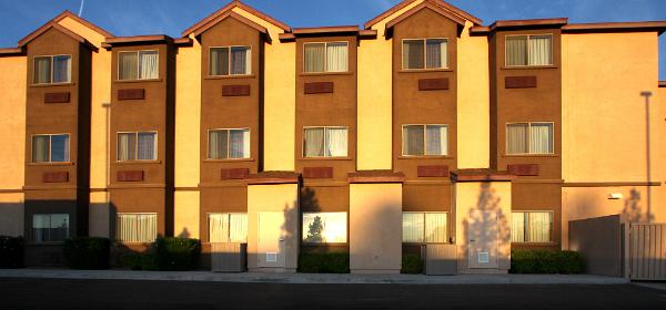 Motels / Hotels