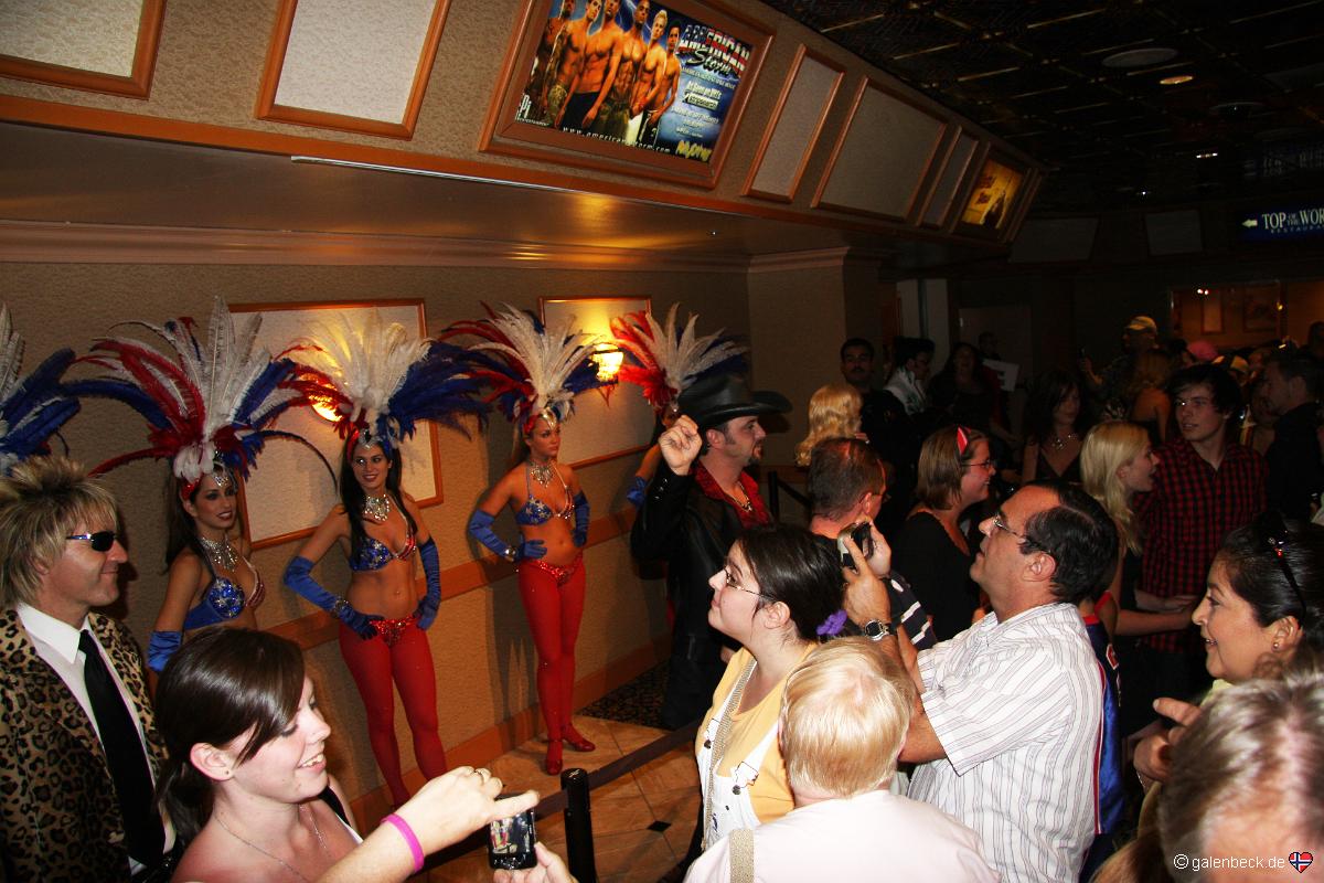 Show American Superstar