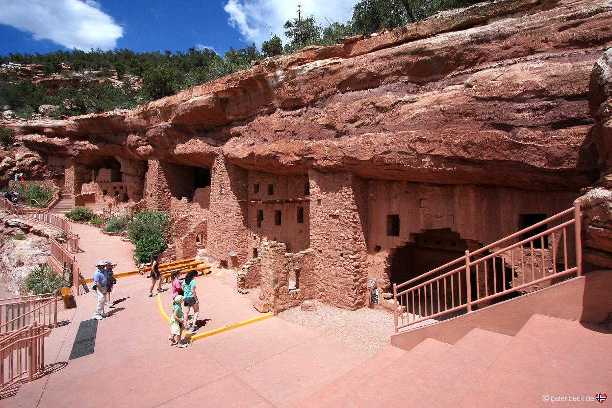 Manitou Cliff Dwellings
