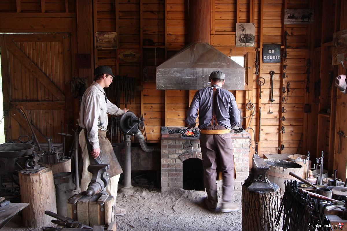 Rock Ledge Ranch Historic Site