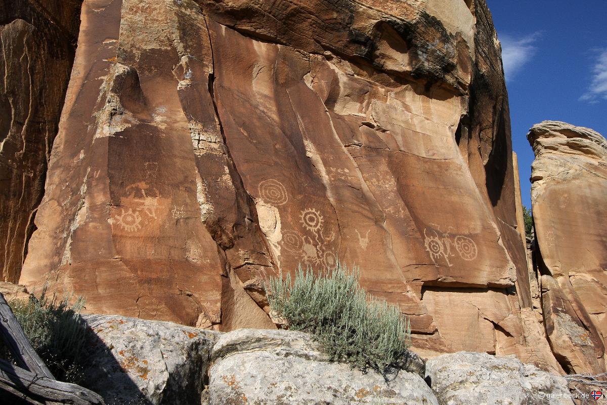 McConkie Ranch Petroglyphs