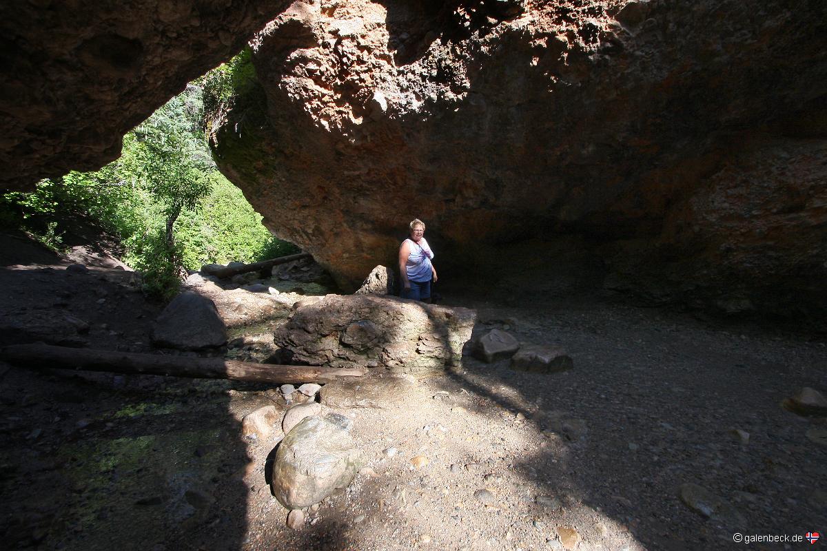 Grotto Falls