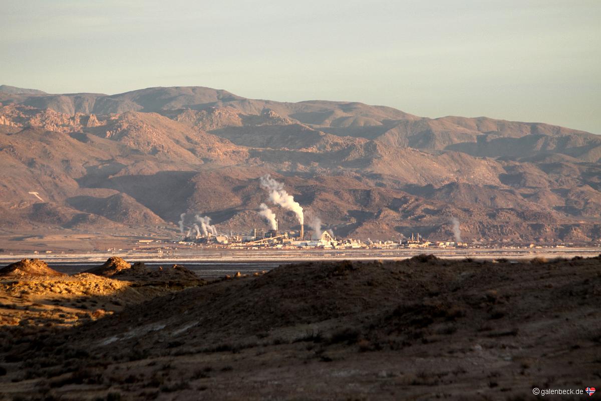 Trona Pinnacles