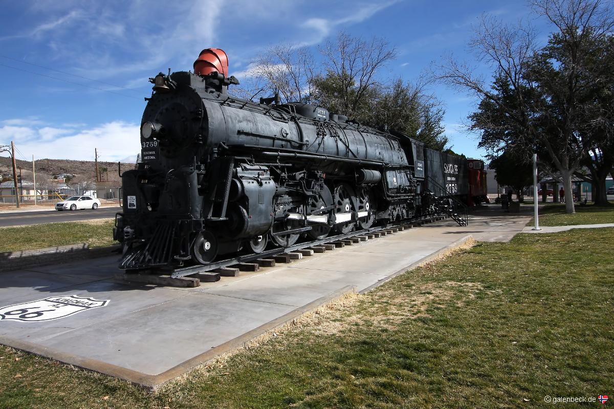 Santa Fe Locomotive No.3759