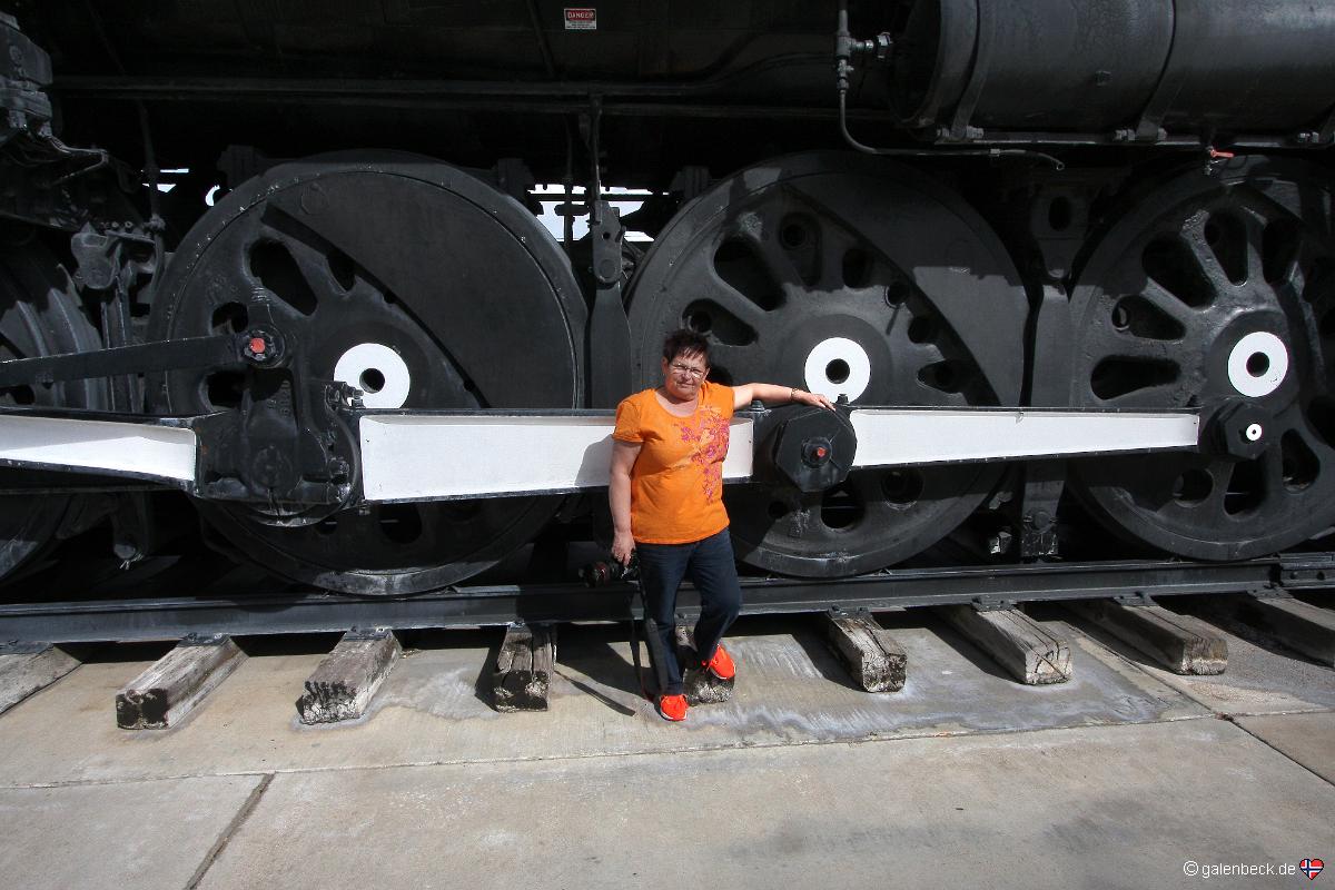 Santa Fe Locomotive No.3759
