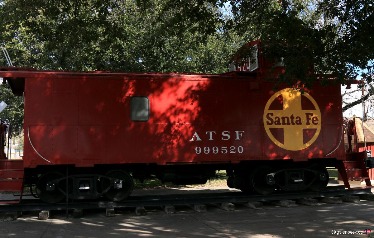 Santa Fe Locomotive No.3759