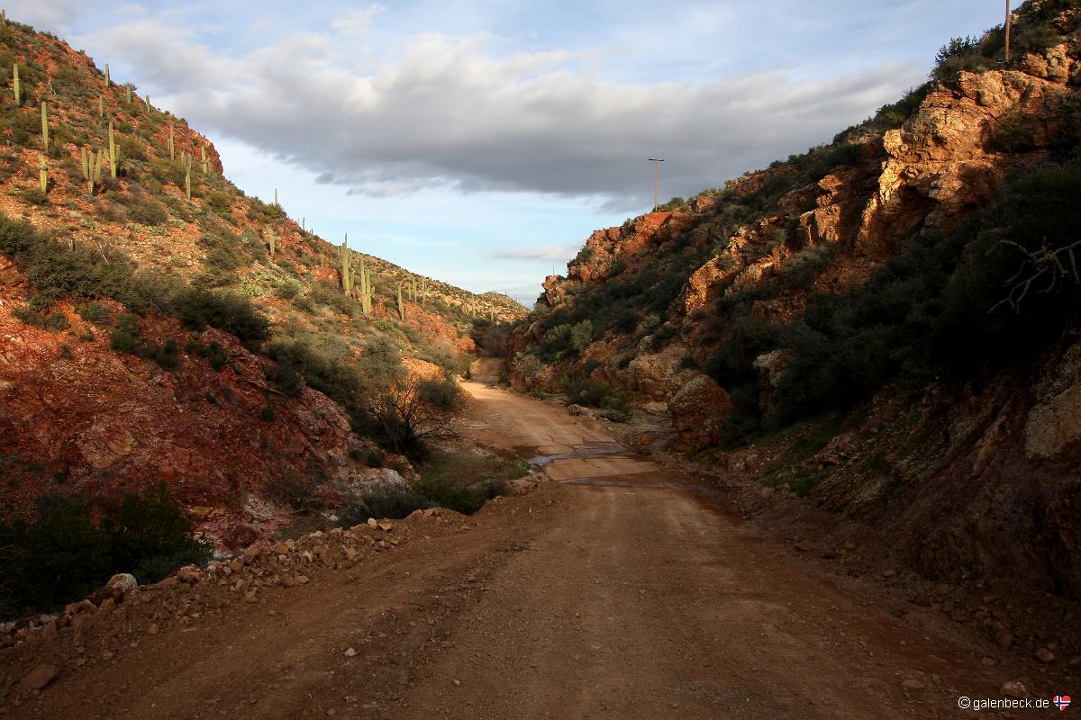 Castle Hot Springs Road