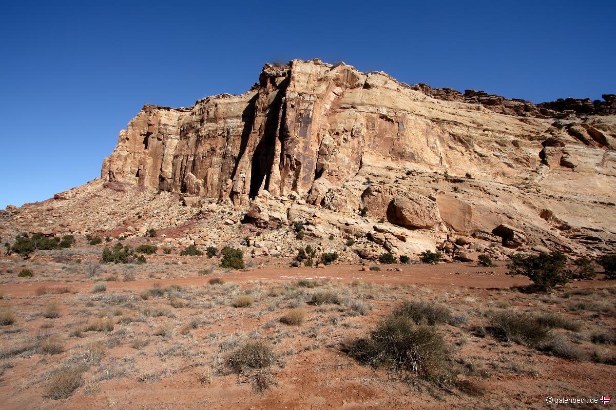 Temple Mountain Road