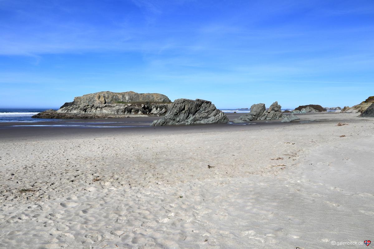 Devils Kitchen Beach