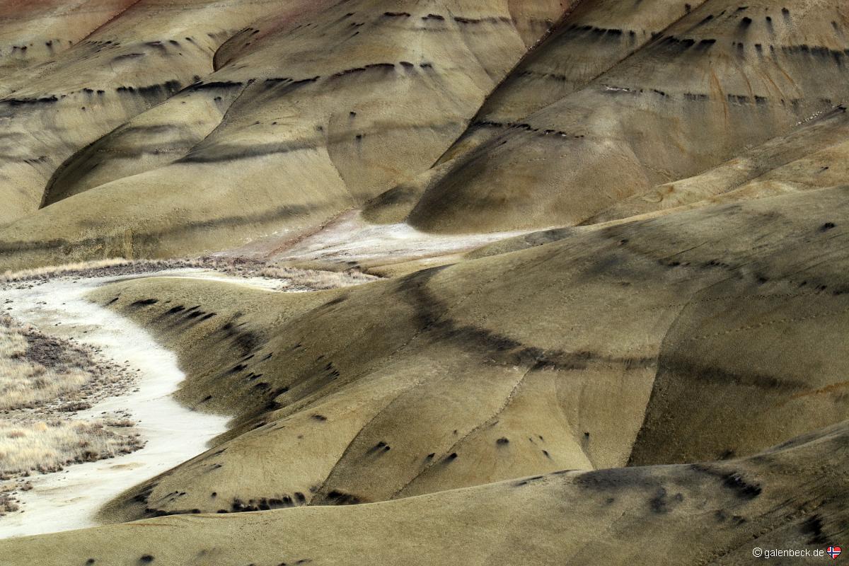 John Day Fossil Beds National Monument - Painted Hills Unit