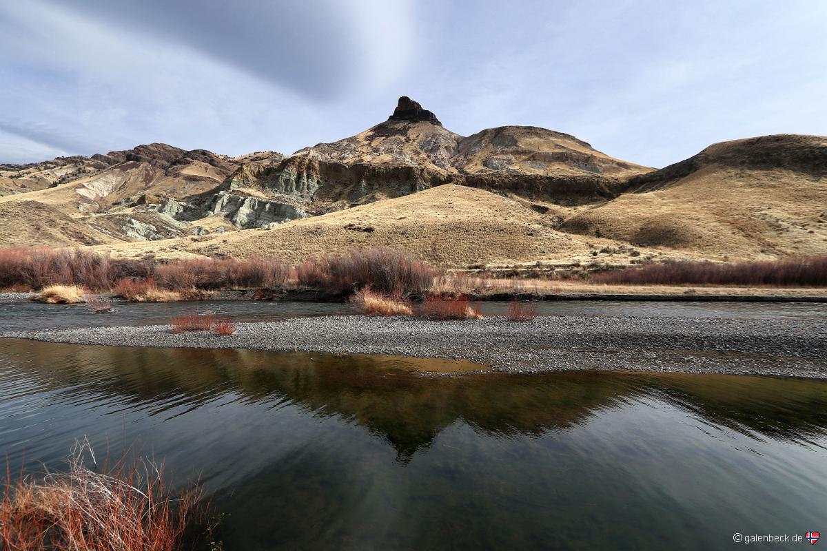 John Day Fossil Beds National Monument - Sheep Rock Unit