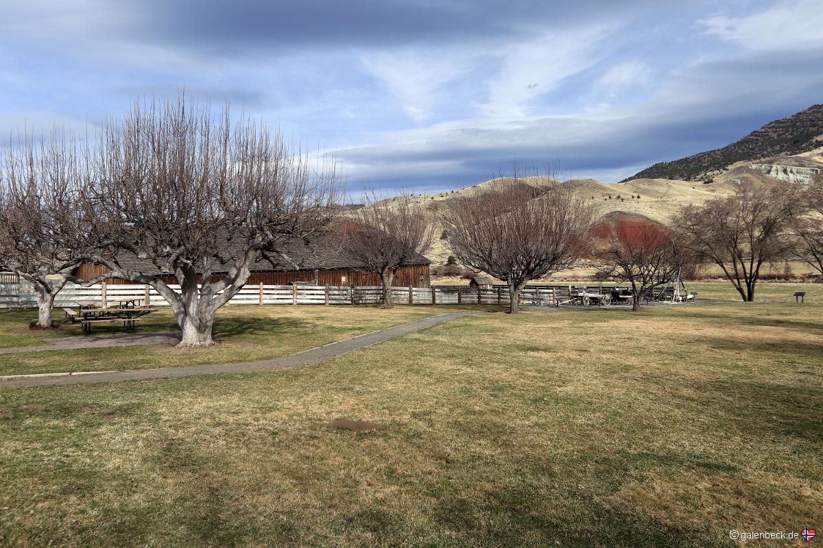 John Day Fossil Beds National Monument - Sheep Rock Unit