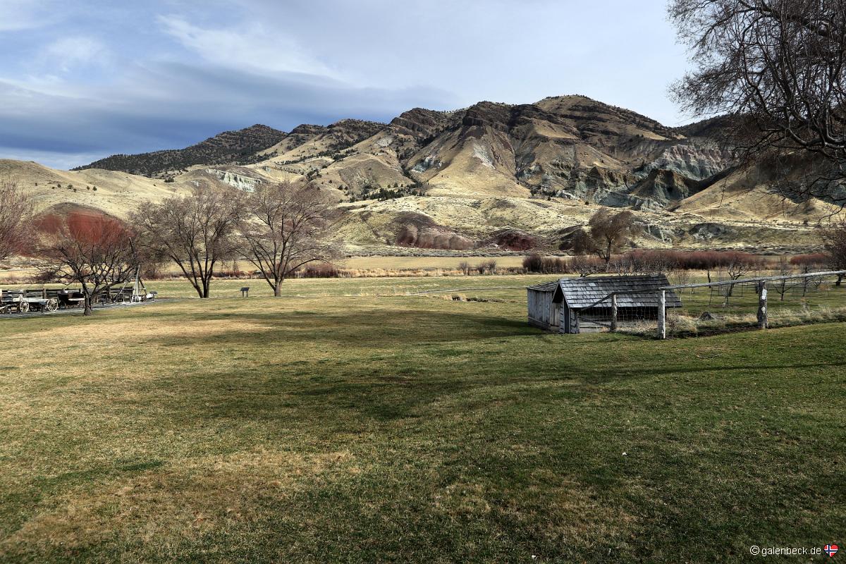 John Day Fossil Beds National Monument - Sheep Rock Unit
