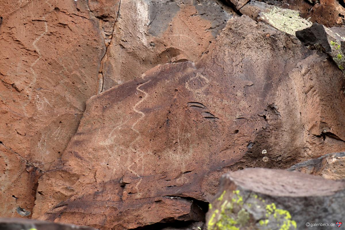 La Cieneguilla Petroglyph Site
