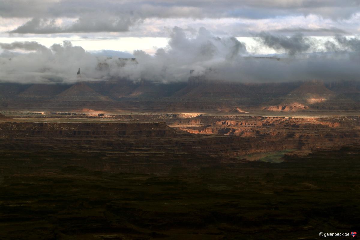 Needles Overlook Sunrise