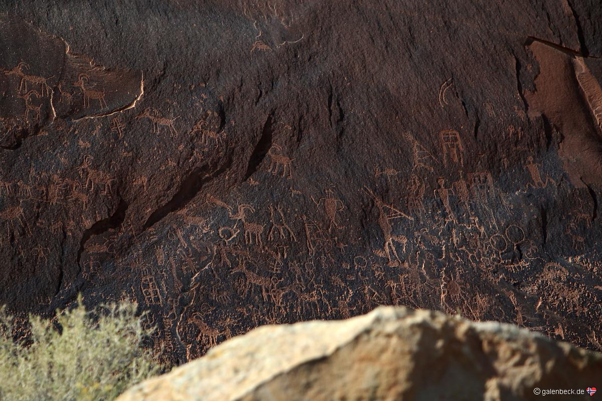 Sand Island Petroglyphs