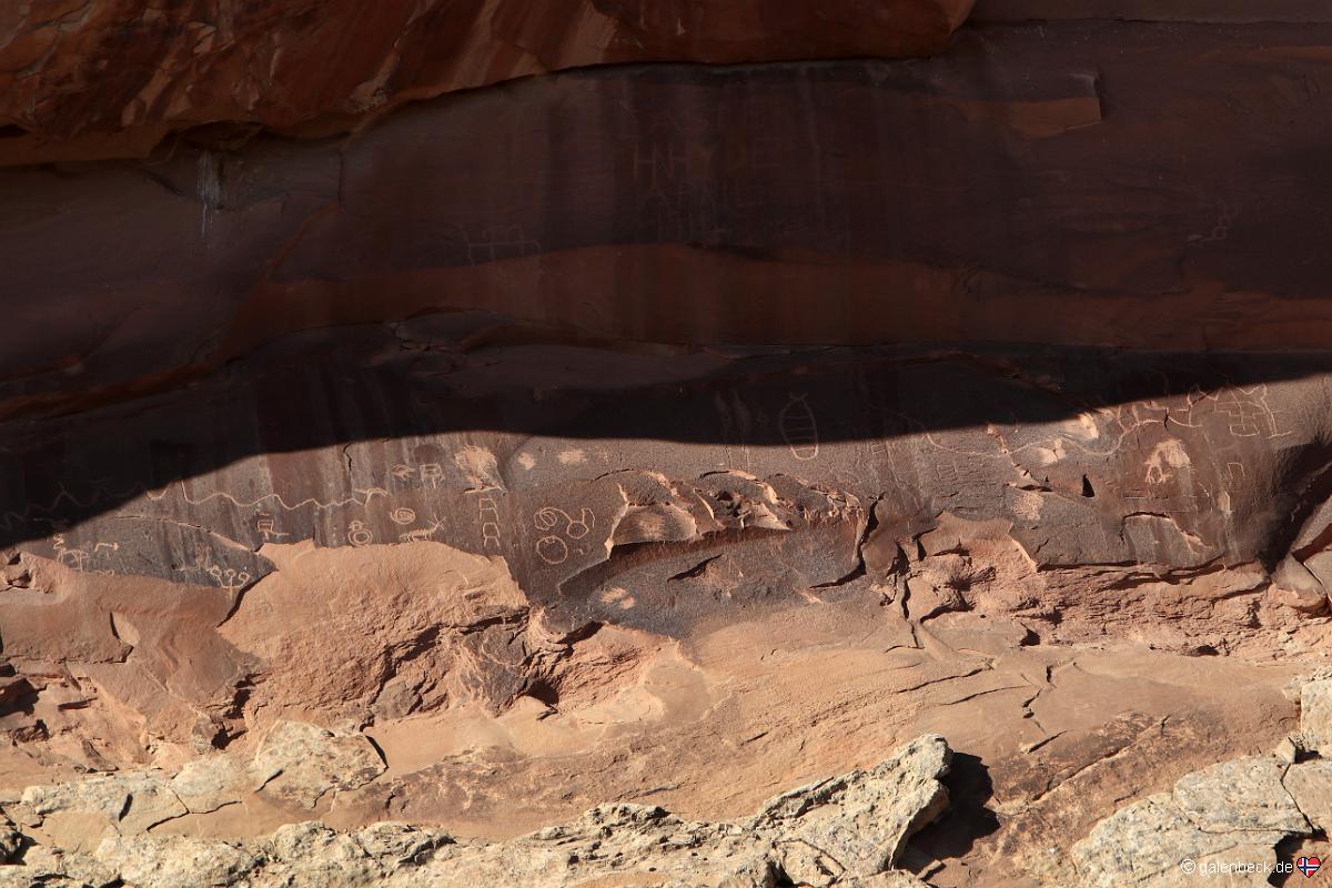 Sand Island Petroglyphs