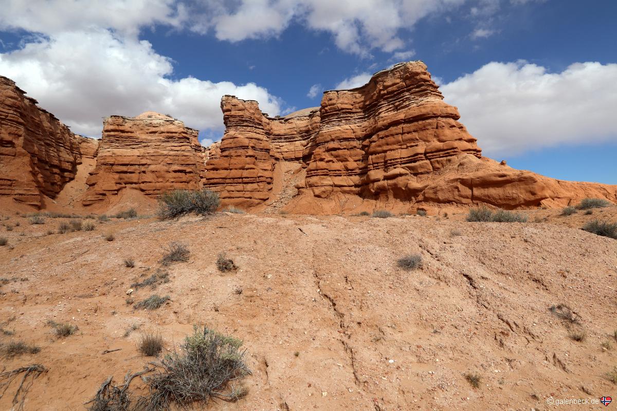 Red Rock Pillars PM