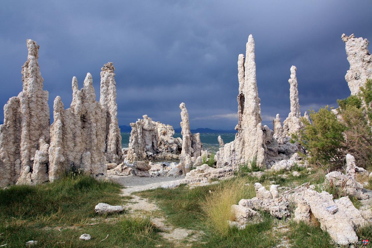 Mono Lake south Tufa