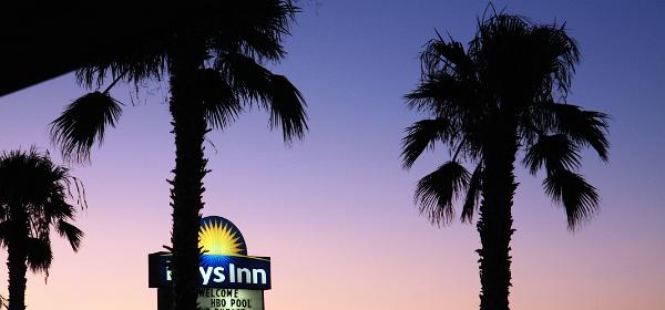Motels / Hotels