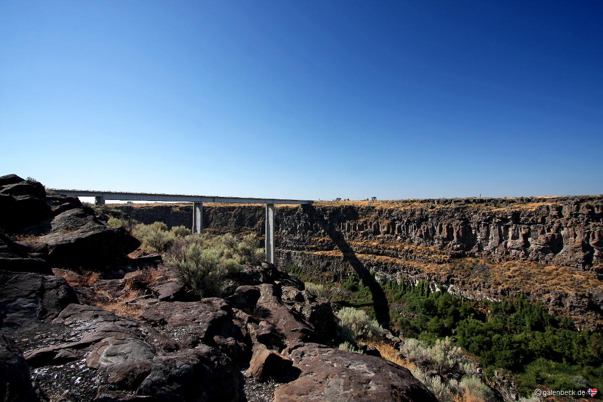 Hansen Bridge