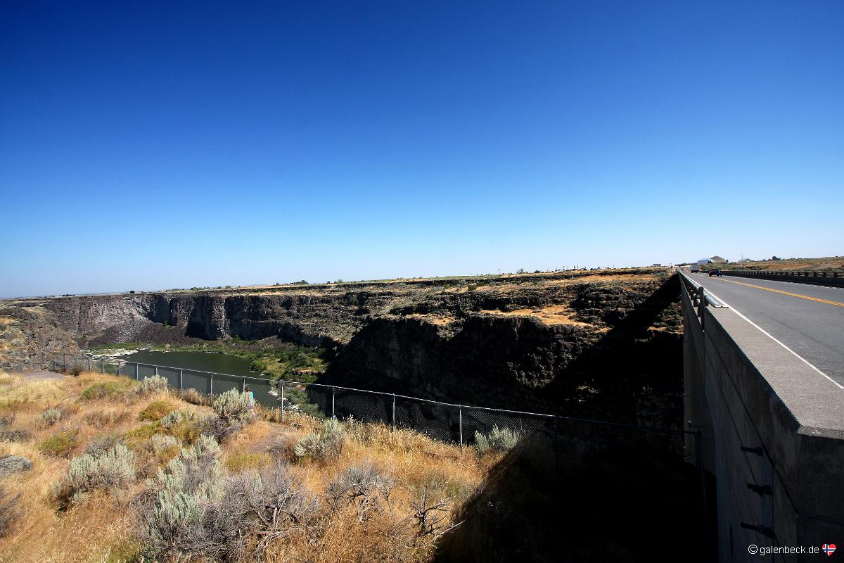Hansen Bridge