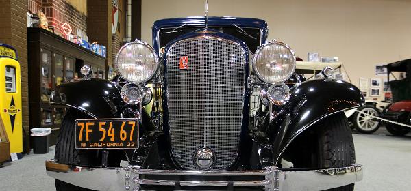 1933 Cadillac Series 370C Fisher Town Sedan