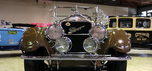 Pierce_Arrow