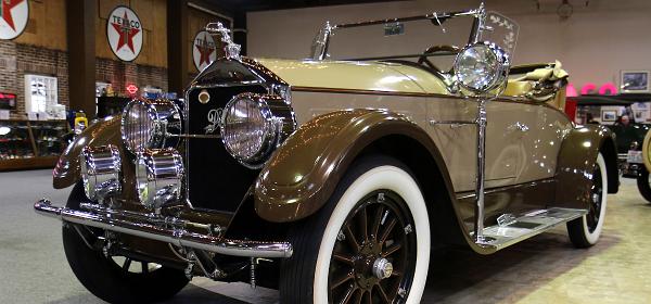 Pierce_Arrow