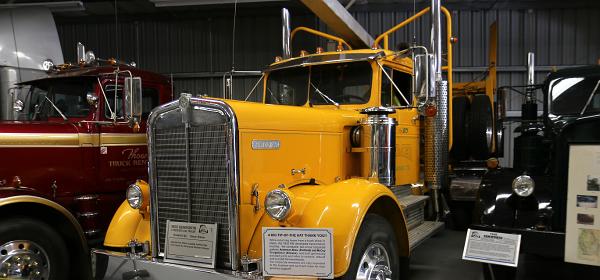 1950 Kenworth & Peerless Log Trailer