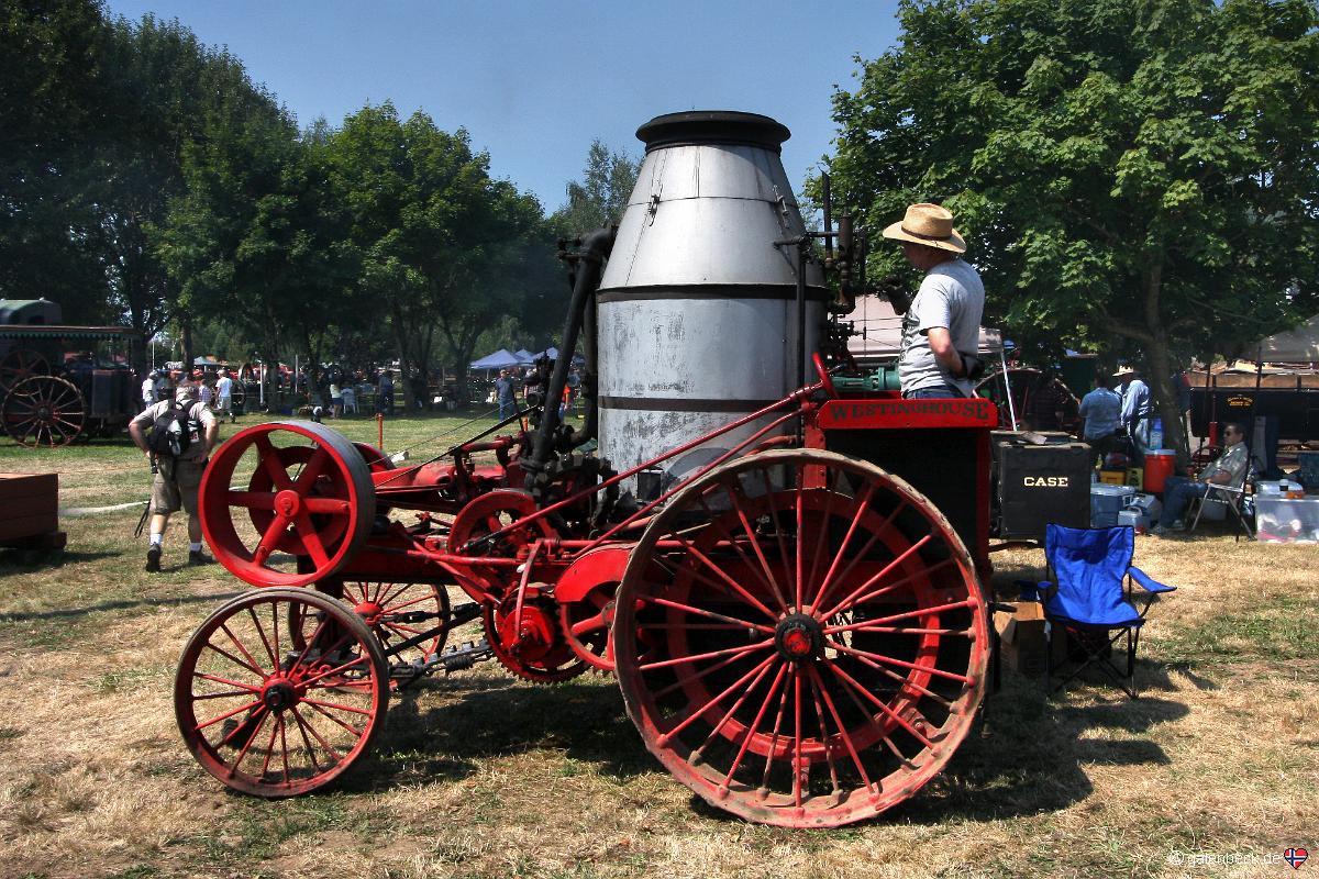 Antique Powerland Steam Up