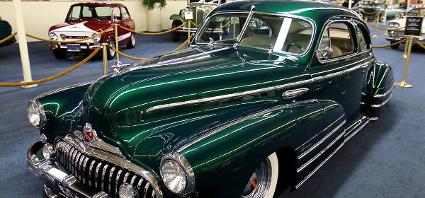 1949 Buick Custom Sedanette