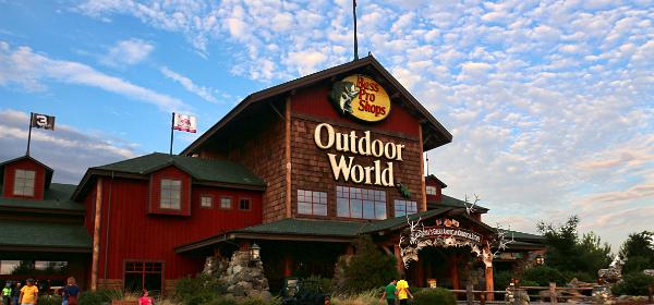 Bass Pro Shops Manteca