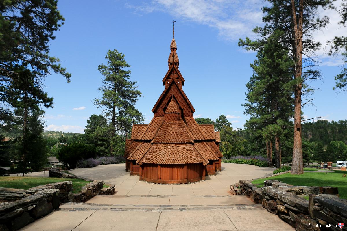 Chapel in the Hills