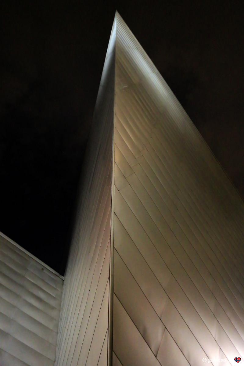 Denver Art Museum am Abend
