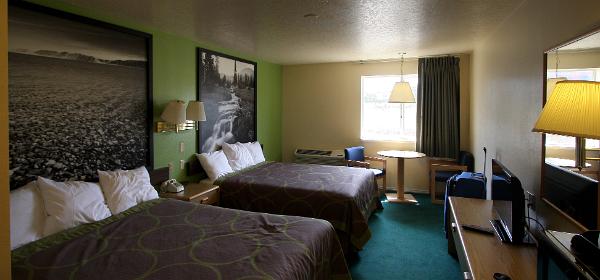 Super 8 Vernal