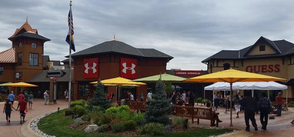 Outlets at Castle Rock